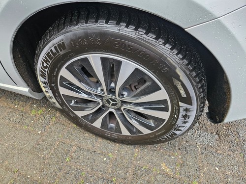 Autoreifen mit felgen - mit,